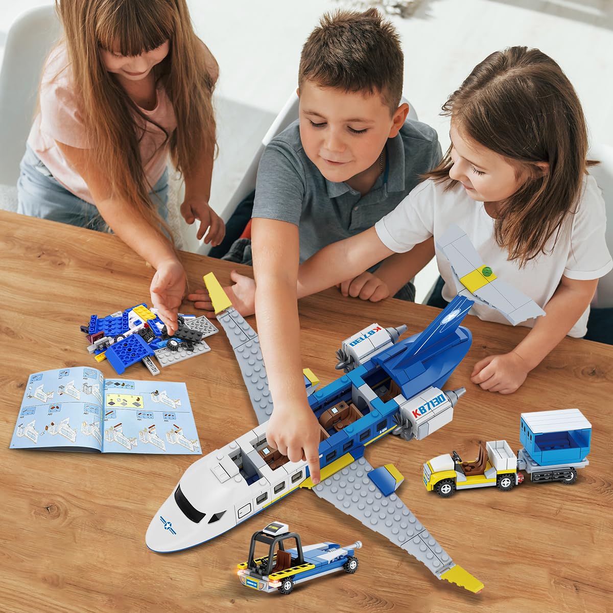 City Passenger Airplane Building Set, 711 PCS 3 IN 1 Plane Building Blocks Kit with Airport Terminal, Radar Tower, Luggage Truck, Planes Model Toys Gift for Boys Girls Kids 6 7 8 9+ Years Old