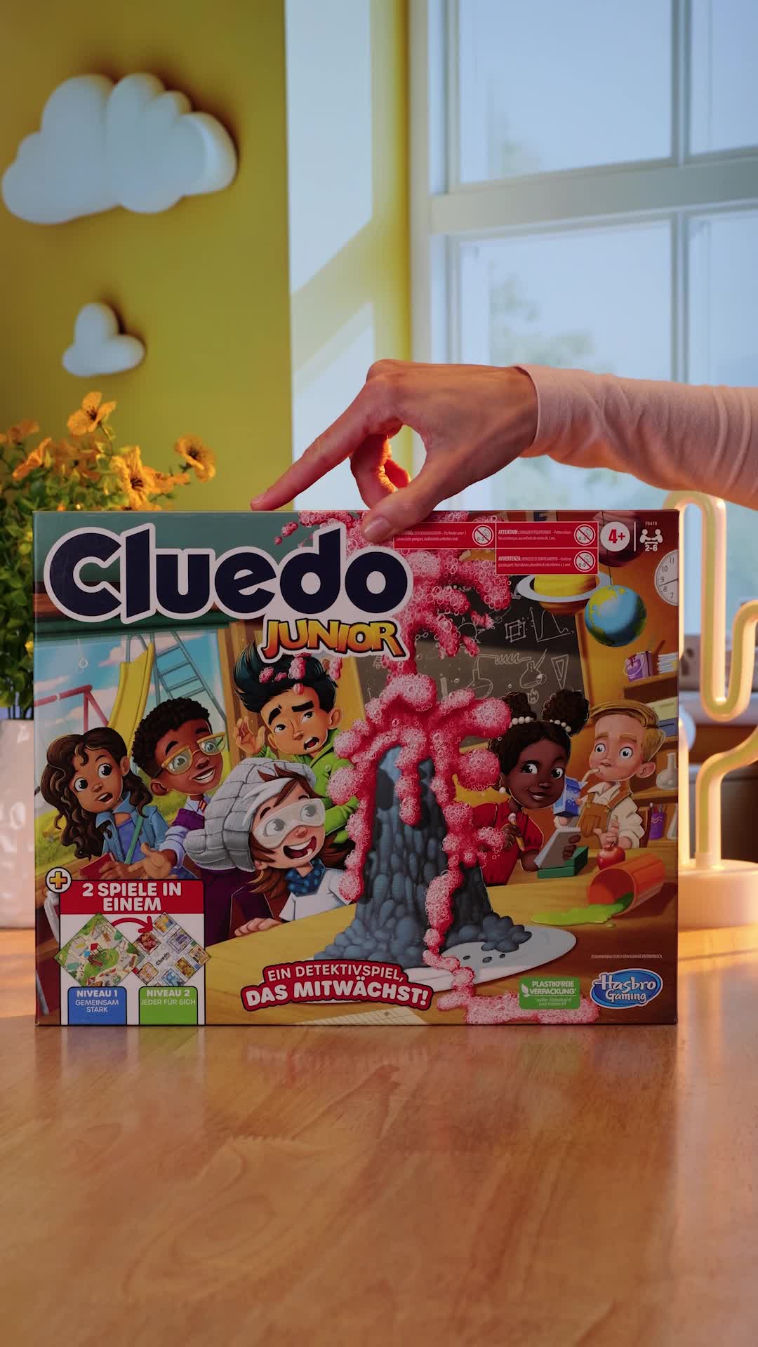 Hasbro Cluedo Junior – Gioco Da Tavolo Investigativo Per Bambini, Versione Tedesca, Tabellone Bifacciale Con 2 Giochi In Uno