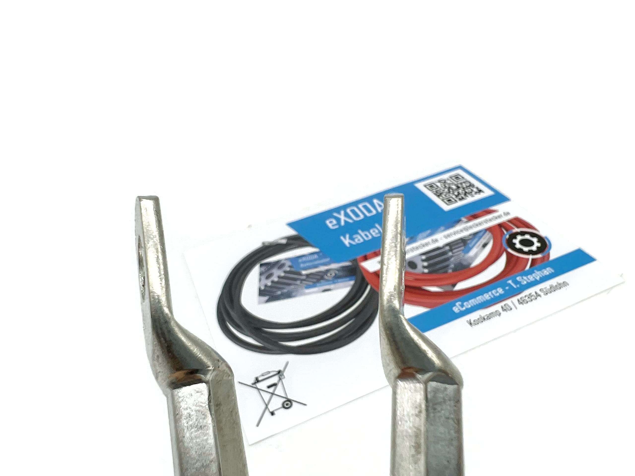 eXODA set di cavi per batterie 25 mm² 75cm M8 terminali rossi neri flessibili alta qualità da Germania per auto barca moto prestazioni durevoli fino a 2688 Watt 224A