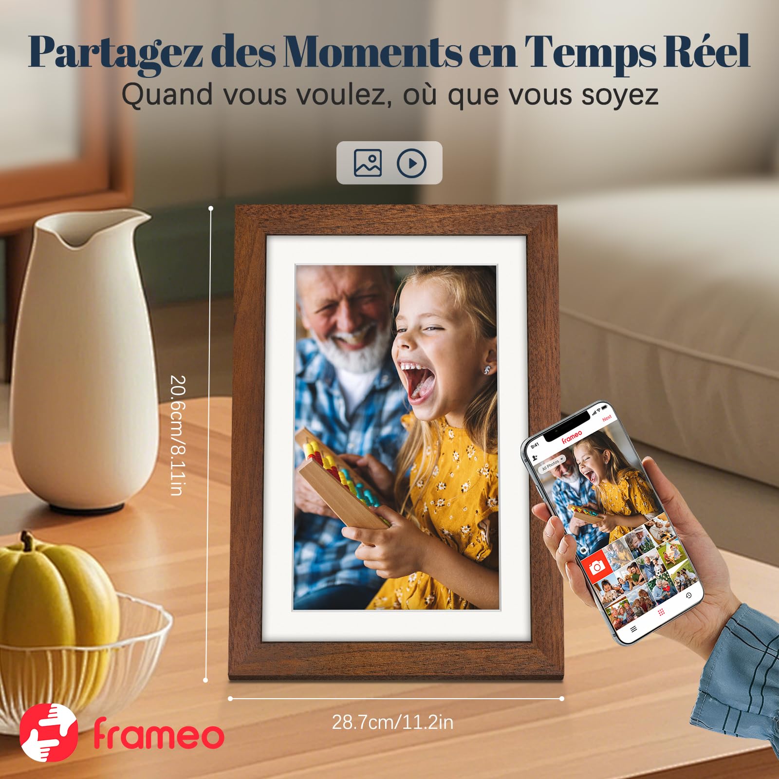 Frameo Cadre Photo Numérique WiFi 10.1 Pouces Noyer Bois Mémoire 32 Go, Écran Tactile HD IPS 1280 x 800, Auto-Rotation, Partage de Photos Vidéos Via Frameo APP/USB/SD, Cadeau Femme Homme