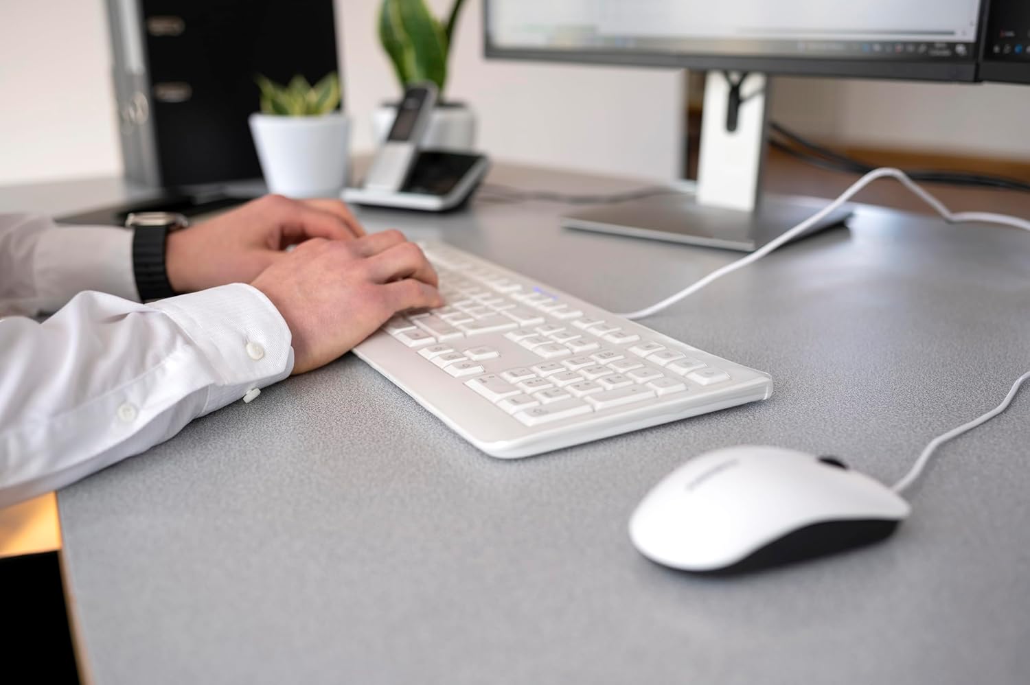 CHERRY KC 1000, Wired Keyboard, German Layout (QWERTZ), Plug & Play via USB Port, Flat Design, Silent Typing, Grey White
