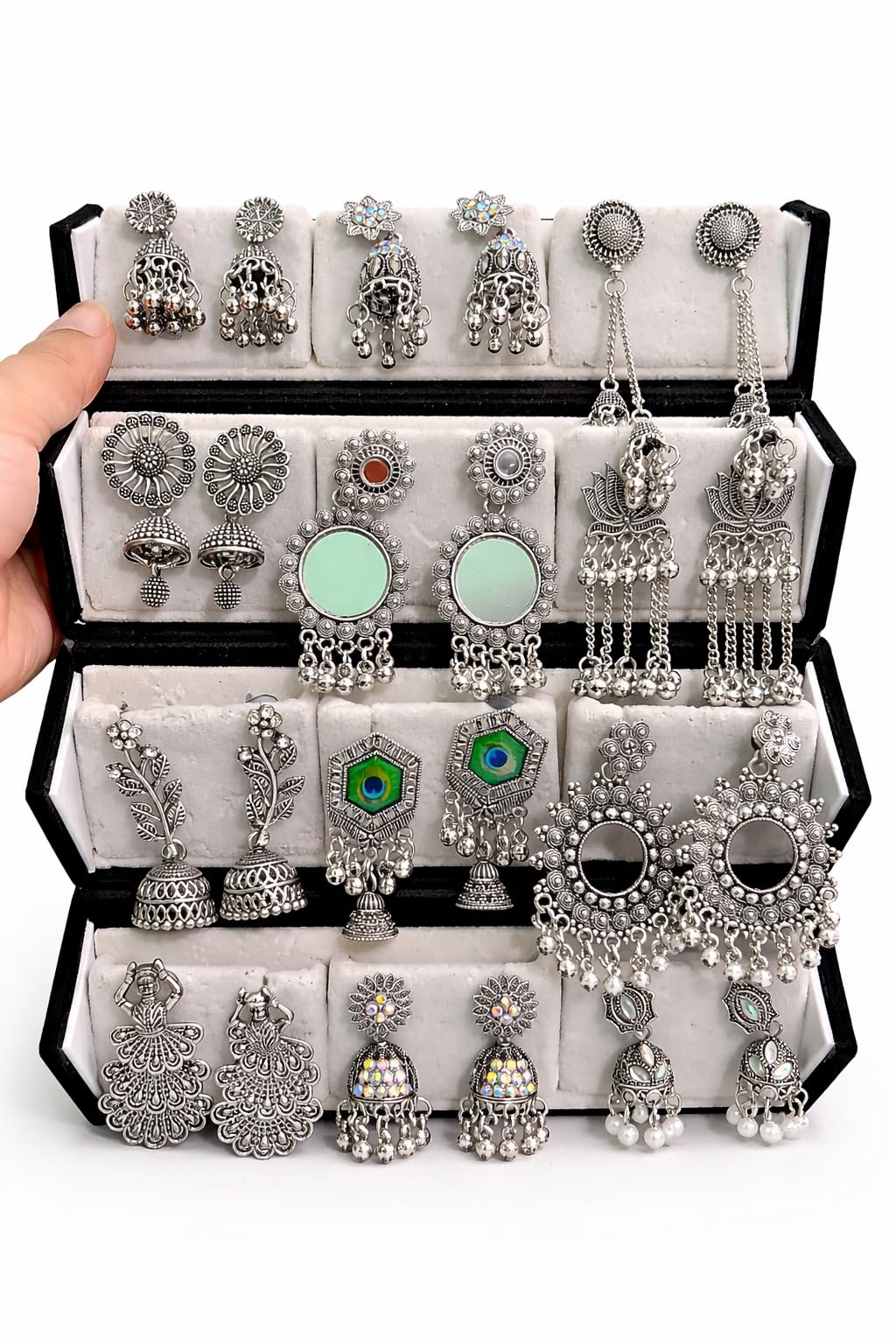 Generic 12 Pairs Earring Organizer - Image 1