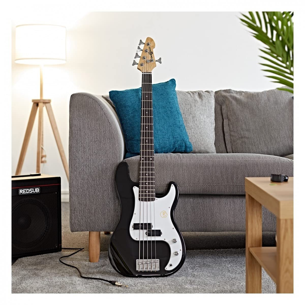 Gear4music LA Bassgitarre 5 Saiten mit 15W Verstärker Tasche und Gitarrengurt