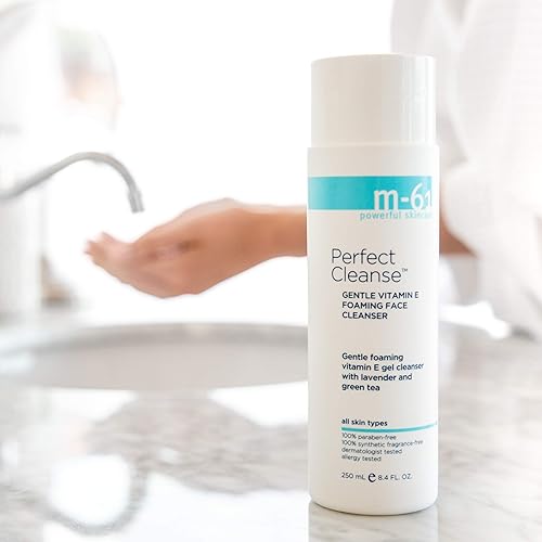 Miniatura 4 de m-61 Perfect Cleanse- 2.0 fl oz.- Limpiador diario suave con vitamina E, lavanda y té verde