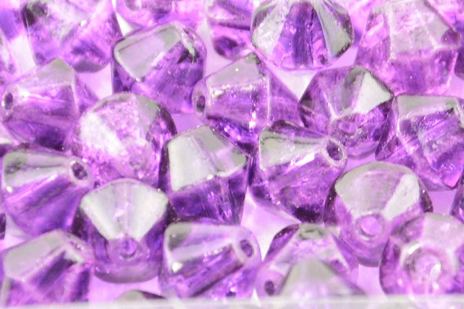 8mm Bicone Crystal Beads with Colour Choice - Hand Made Bead Craft Jewellery Bracelet Necklace Making (Purple, 10 Packs)