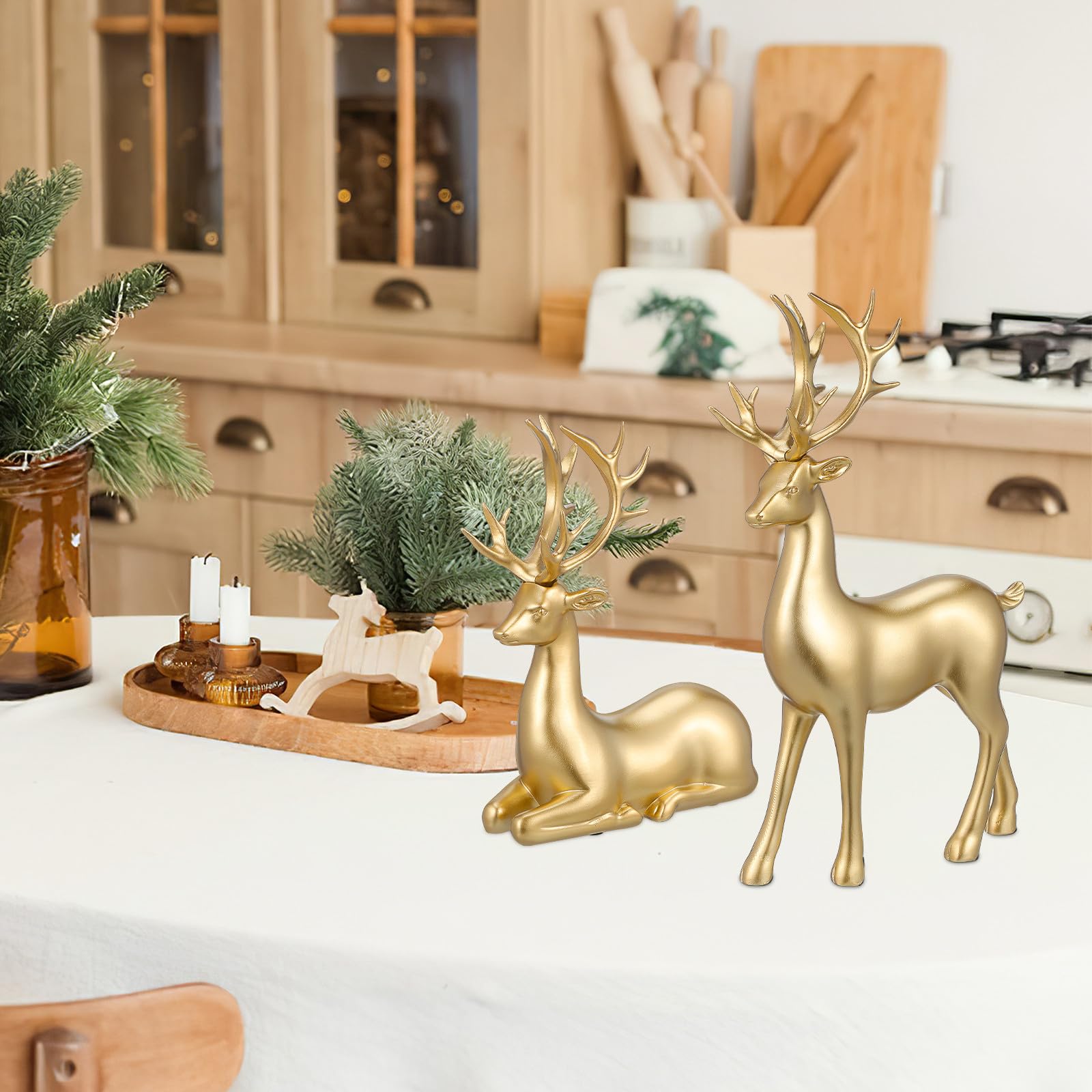 CANIGHT Leichte Weihnachtsdekoration aus Kunstharz für Zuhause 2 Stück Elch Ornament mit Dekorativem Effekt im Festlichen Stil und Tischdekoration