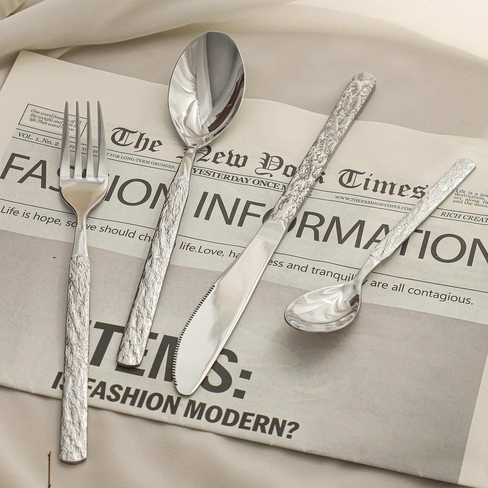 Couverts Or 12 Personnes, COPOTI 60 Pieces INOX Cuillère Fourchette Couteau Titane Couverts Un Service de Table Set