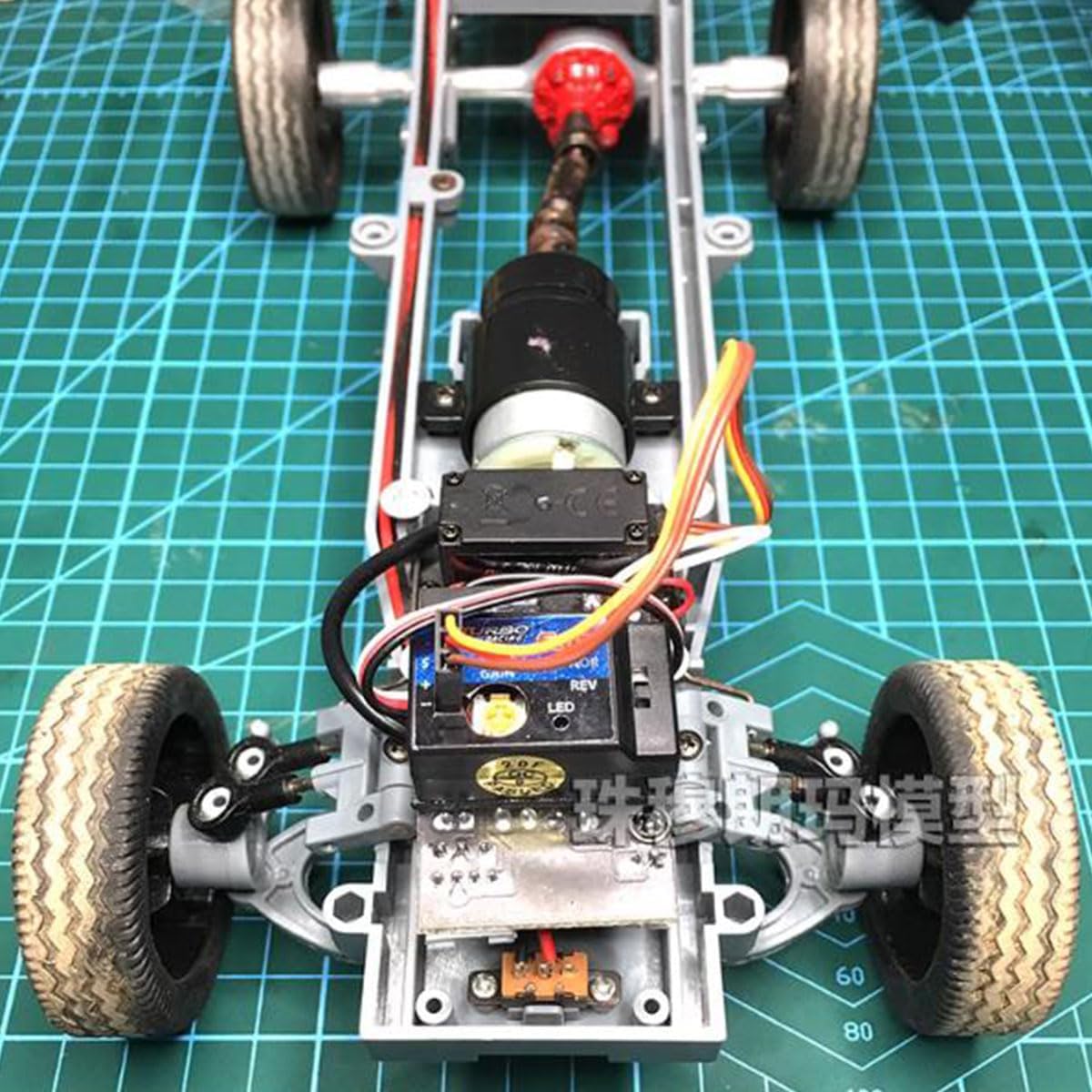 Mini Gyro Module for RC Cars - R484 Analog SMM System Drift Drive Automatic Stability Control - Sensitivity Adjustable 4-6V for Traxxas Slash 2wd HBX 16889A WPL D12