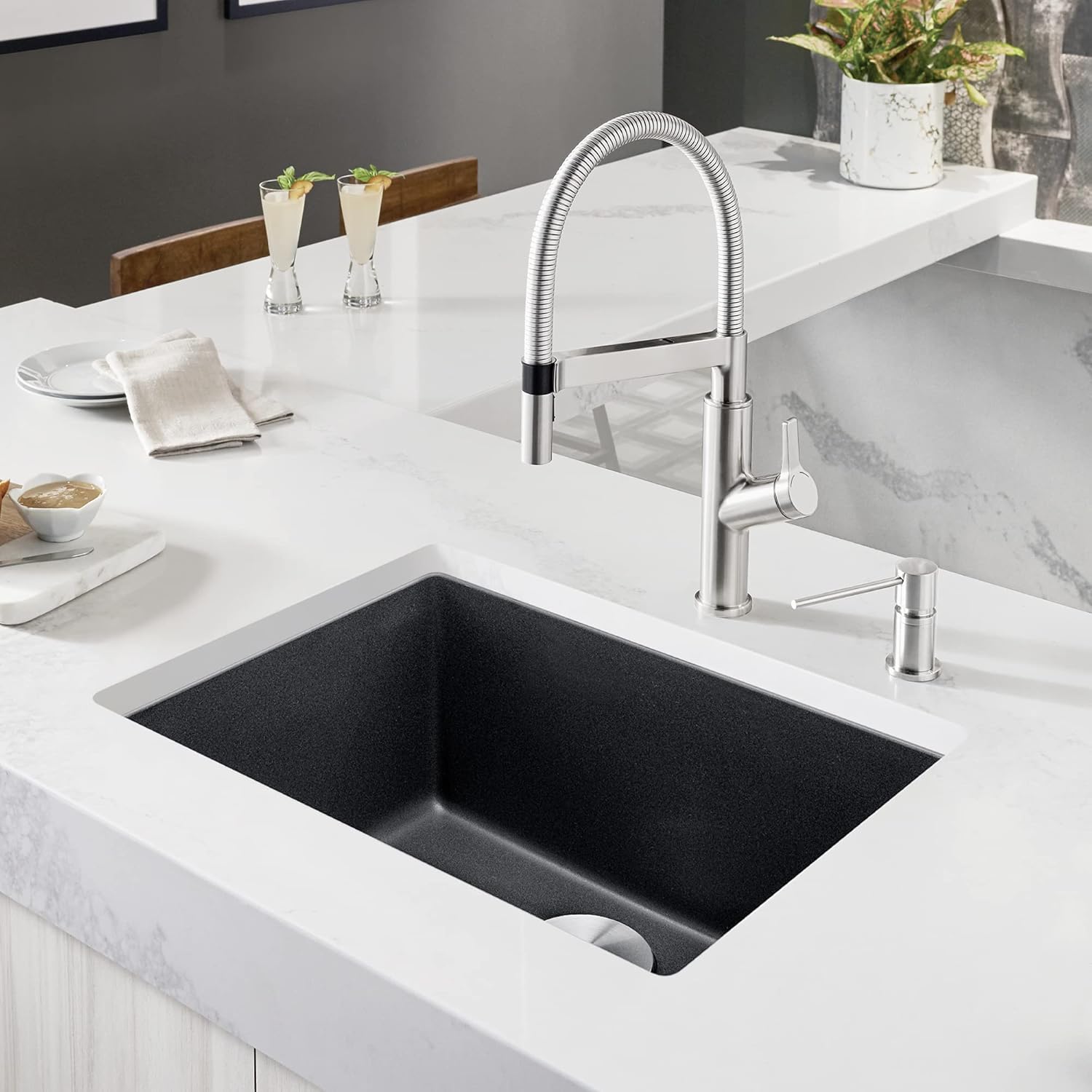 BLANCO 522258 Precis 24" Single Bowl-Anthracite Sink, 23.44" L X 17.75" W for 27" Cabinet