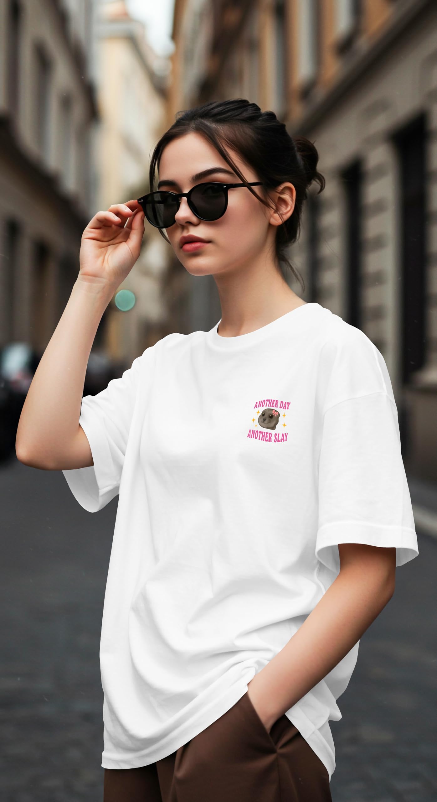 Dagcros Another Day, Another Slay" Simpatica maglietta con meme di sigillo - Maglietta grafica divertente e feroce per ragazze e adolescenti - Camicia per amanti degli animali impertinenti