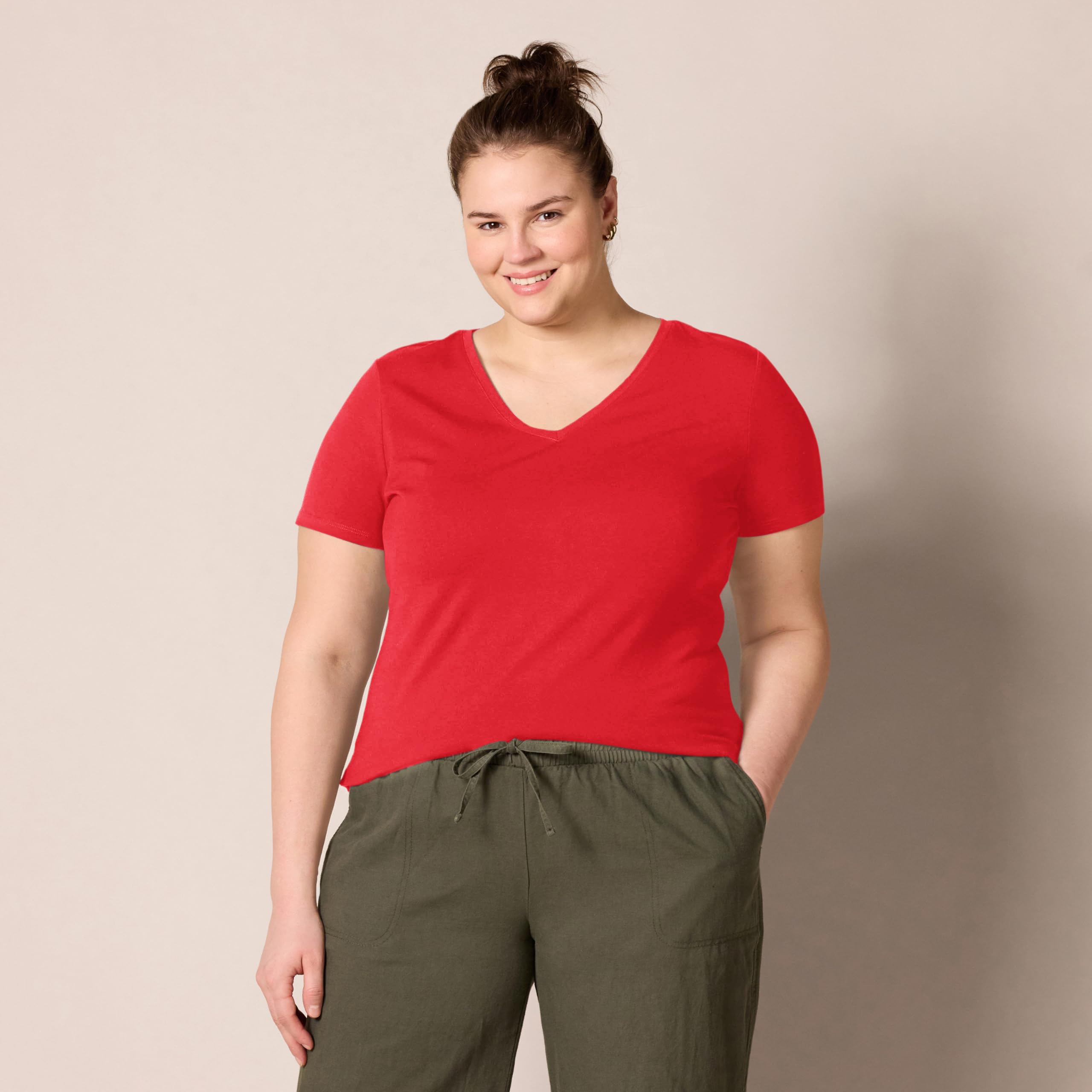 Amazon Essentials Women's Regular-Fit Short-Sleeve T-Shirt (Crewneck and V-Neck Options), Multipacks — view 79