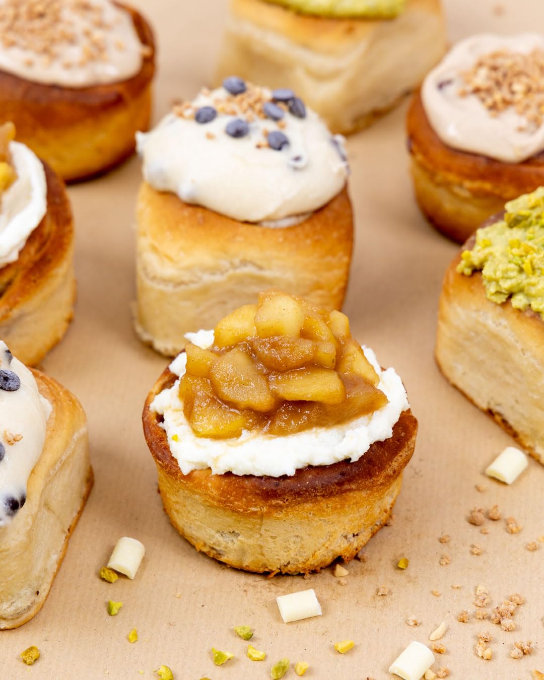 RUF - Cinnamon Rolls, Preparado Alimenticio en Polvo, Glaseado de Azucar, 8 porciones, 497gr