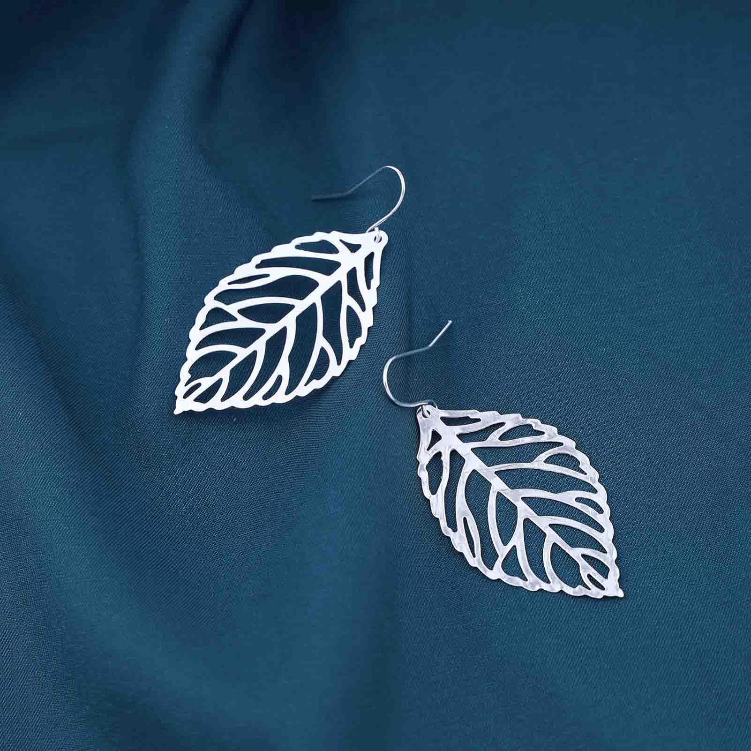 Vintage Hollow Leaf Hook Earrings Silver Leaf Drop Earrings Leaf Dangle Earrings Large Filigree Leaf Earrings Jewelry for Women - Image 6