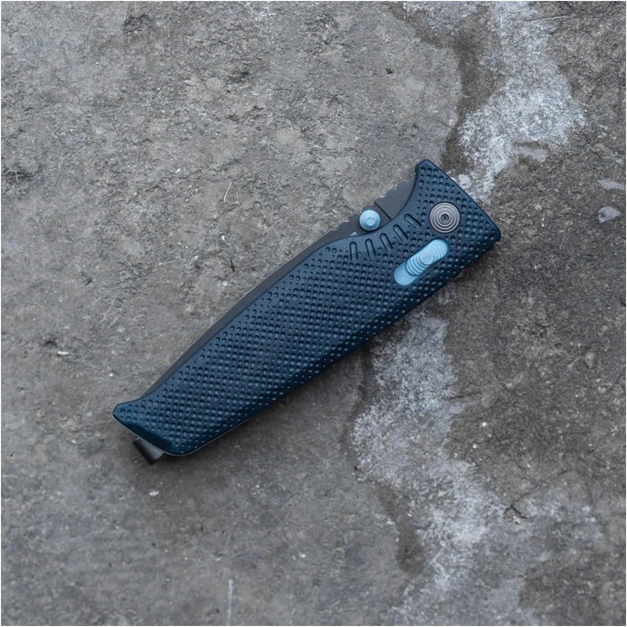 SOG Altair XR Superlight Compact Outdoor CRYO 154cm Steel Folding Knives | Lanyard Loop, Pocket Clip & XR Lock