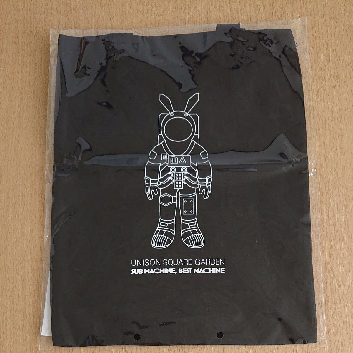 Amazon.co.jp: UNISON SQUARE GARDEN トートバッグ : おもちゃ
