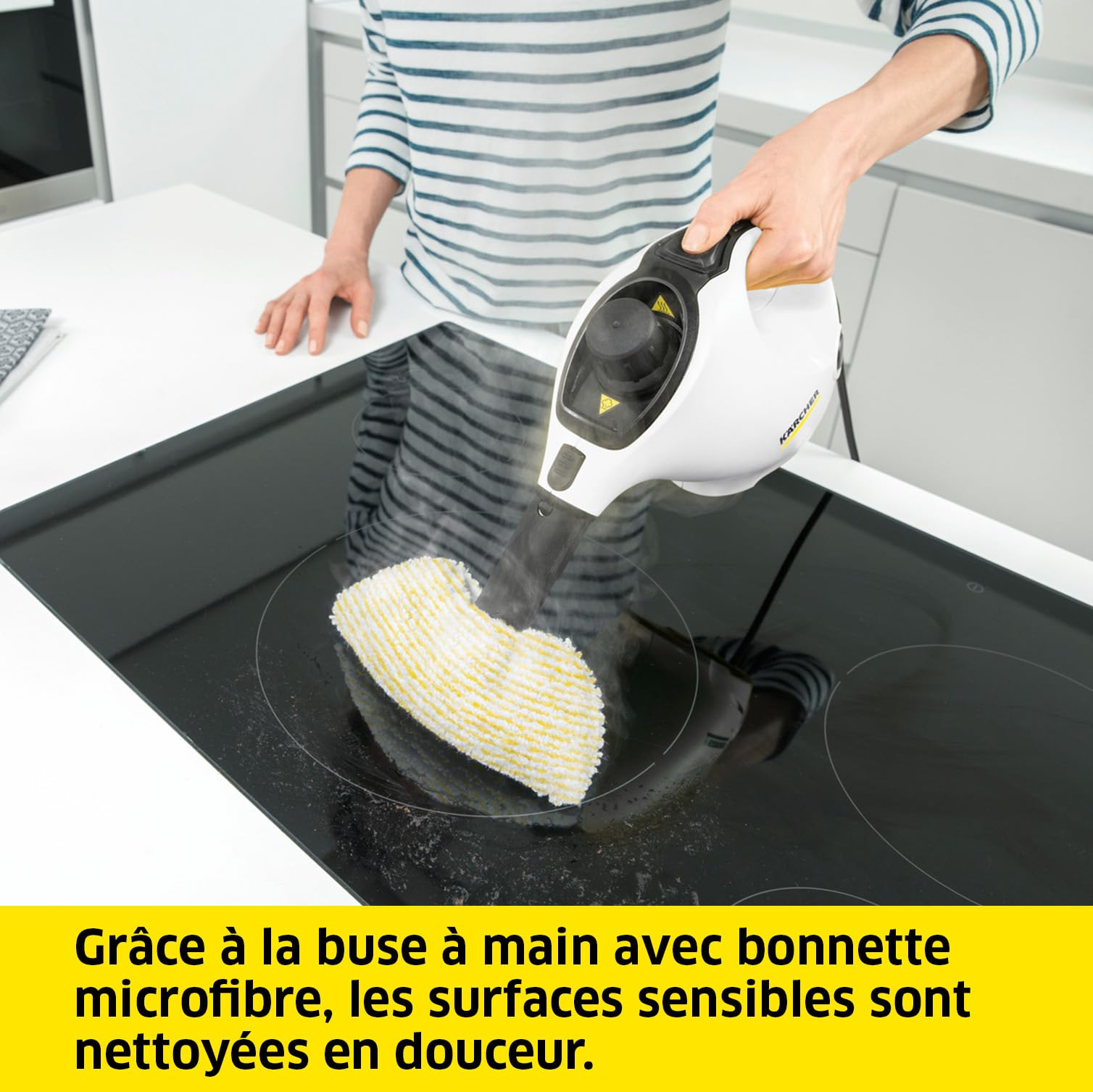 Kärcher Nettoyeur Vapeur SC 1, Pression Vapeur : 3 Bar, Temps de Préchauffage : 3 Min, Puissance : 1 200 W, Surface : 20 m², Réservoir : 200 ML, avec Buse à Main, Jet Crayon & Powerbuse, Brosse Ronde