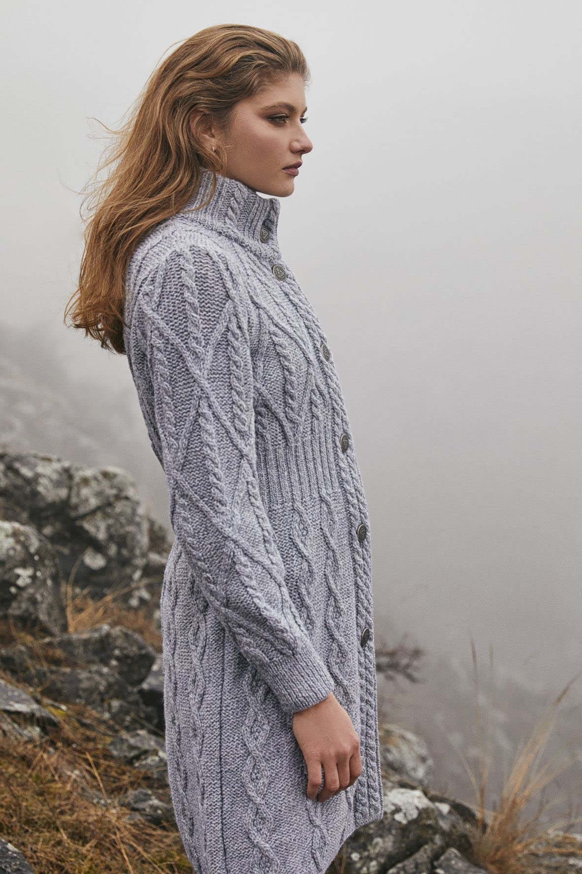 SAOL Irische Strickjacke aus 100% Merinowolle für Damen mit keltischen Knotenknöpfen Aran Long Outdoor Cable Knit Coatigan
