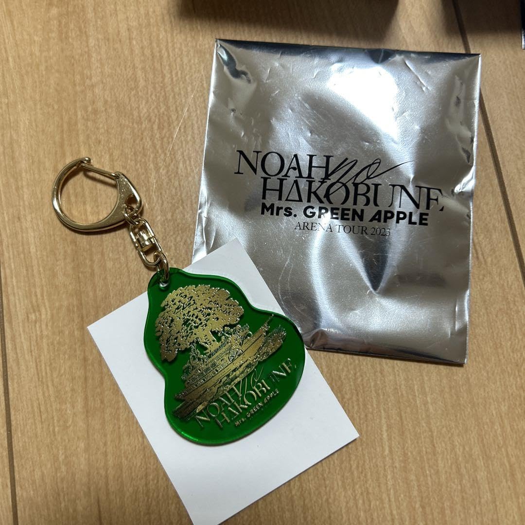 【未使用】Mrs. GRREN APPKE NOAH 3点セット 未使用】Mrs. GRREN APPKE NOAH 3点セット Mrs. GREEN APPLE