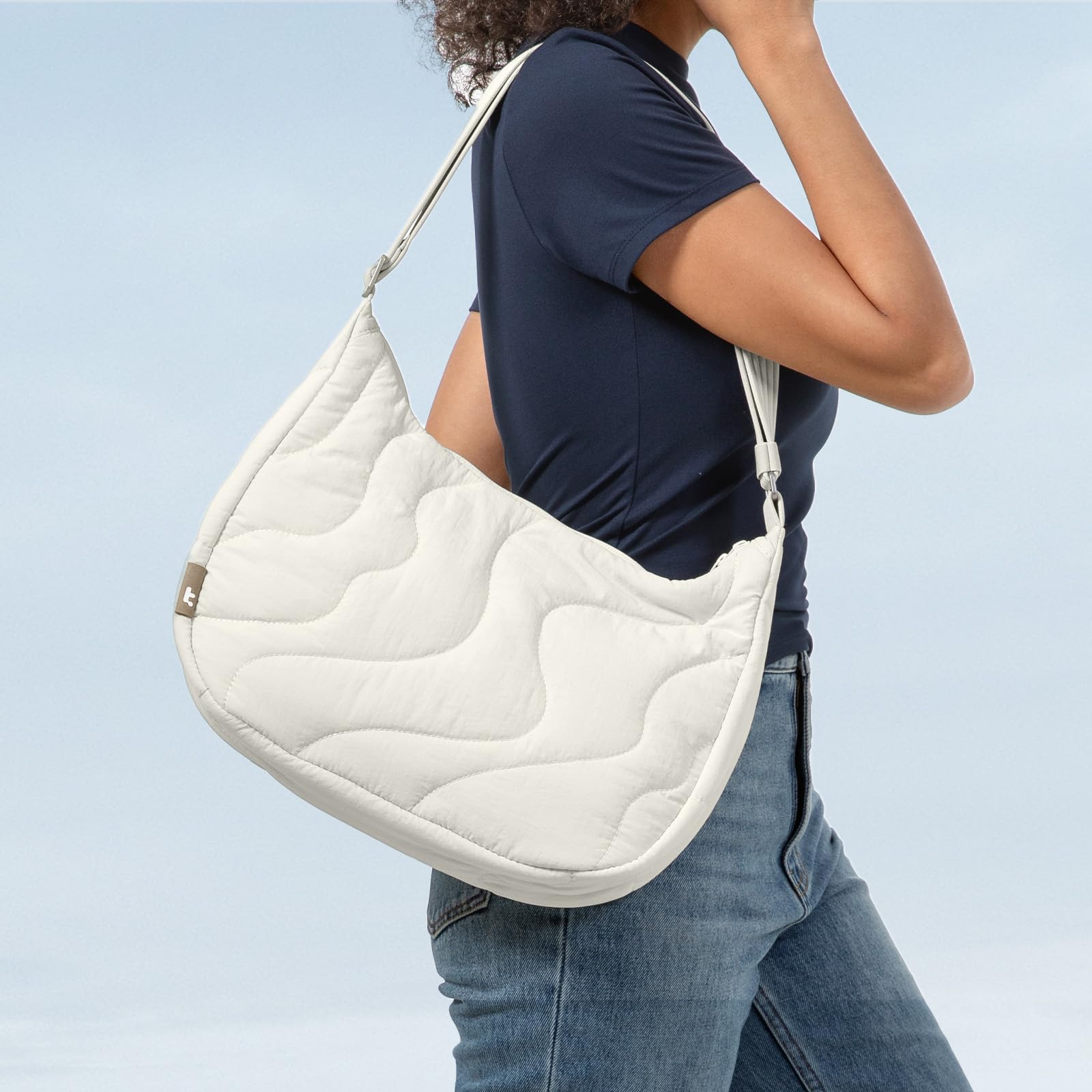 tomtoc 3,5L-9L Bolso Mujer Crossbody Bandolera Mujer Puffer, Bolso Bandolera Mujer Nylon Crescent Elegante, Hobo de Viaje con Correa Ajustable y Bolsillos Internos
