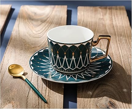 Coffee Mug Small Light Luxury Ceramic Coffee Cup European Palace Flower Tea Cup Coffee Cup and Saucer Set Household Afternoon Tea with Spoon 220ML Tea Cup Color Gold