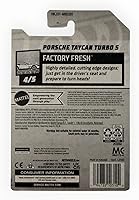 Vista 2 de Hot Wheels Porsche Taycan Turbo S, Factory Fresh 4/5 [Verde] 149/250