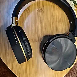 Fone de Ouvido Sem Fio Bluetooth, Rádio FM, MP3, Super Bass