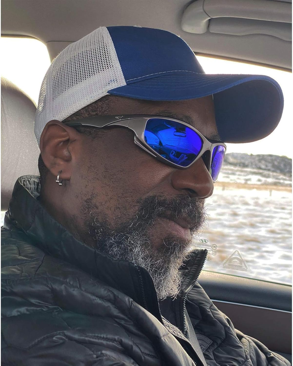 KastKing Seneca Polarized Sport Sunglasses for Men and Women, Gloss Black Frame,Smoke Lens : Sports & Outdoors