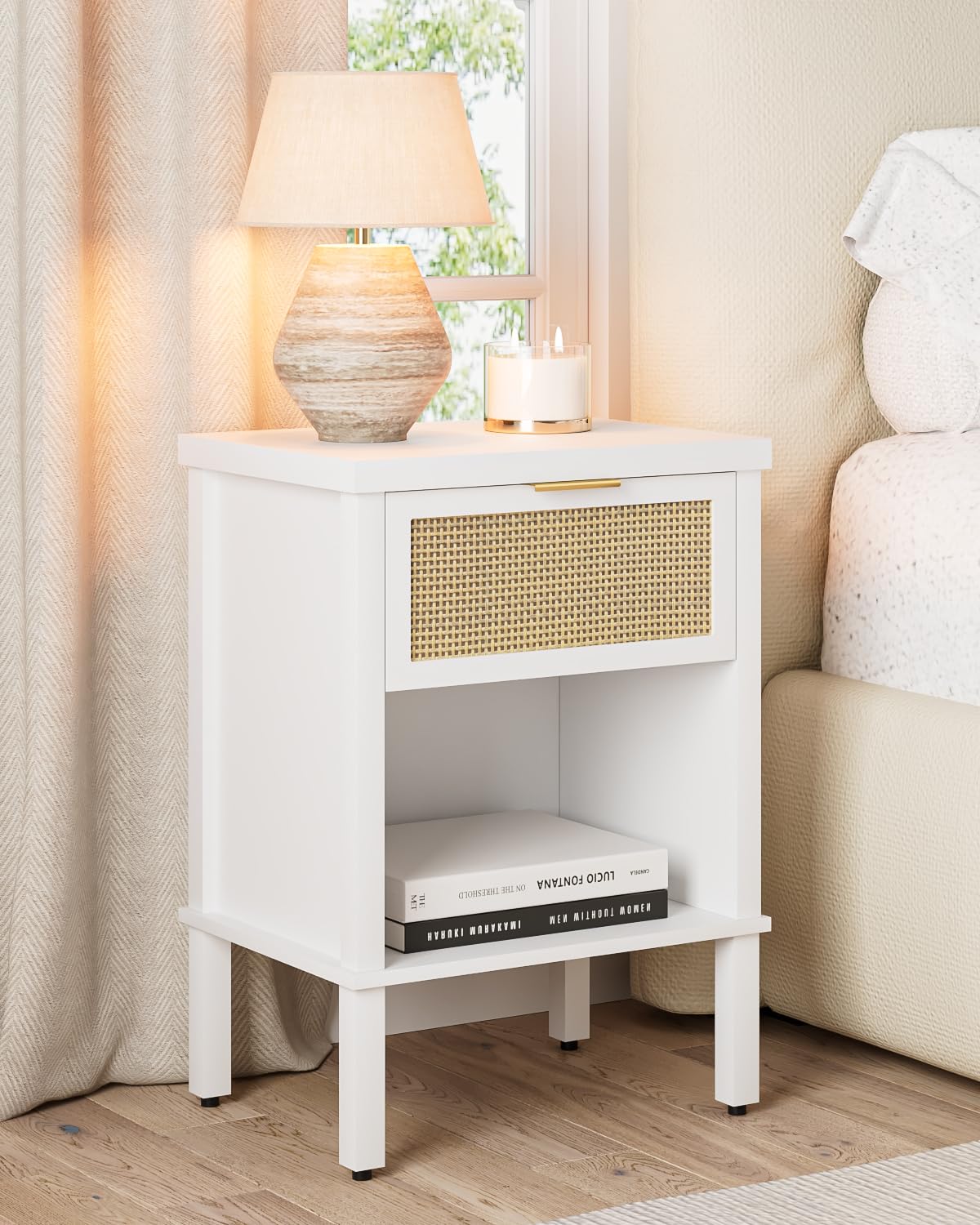 Apetaccat Nachttisch Rattan, Nachttisch Holz, Boho Nachtschrank mit Schublade und offenem Regal, Nachttische für Schlafzimmer, Wohnzimmer, 28x38x55cm, weiß Küche, Haushalt & Wohnen