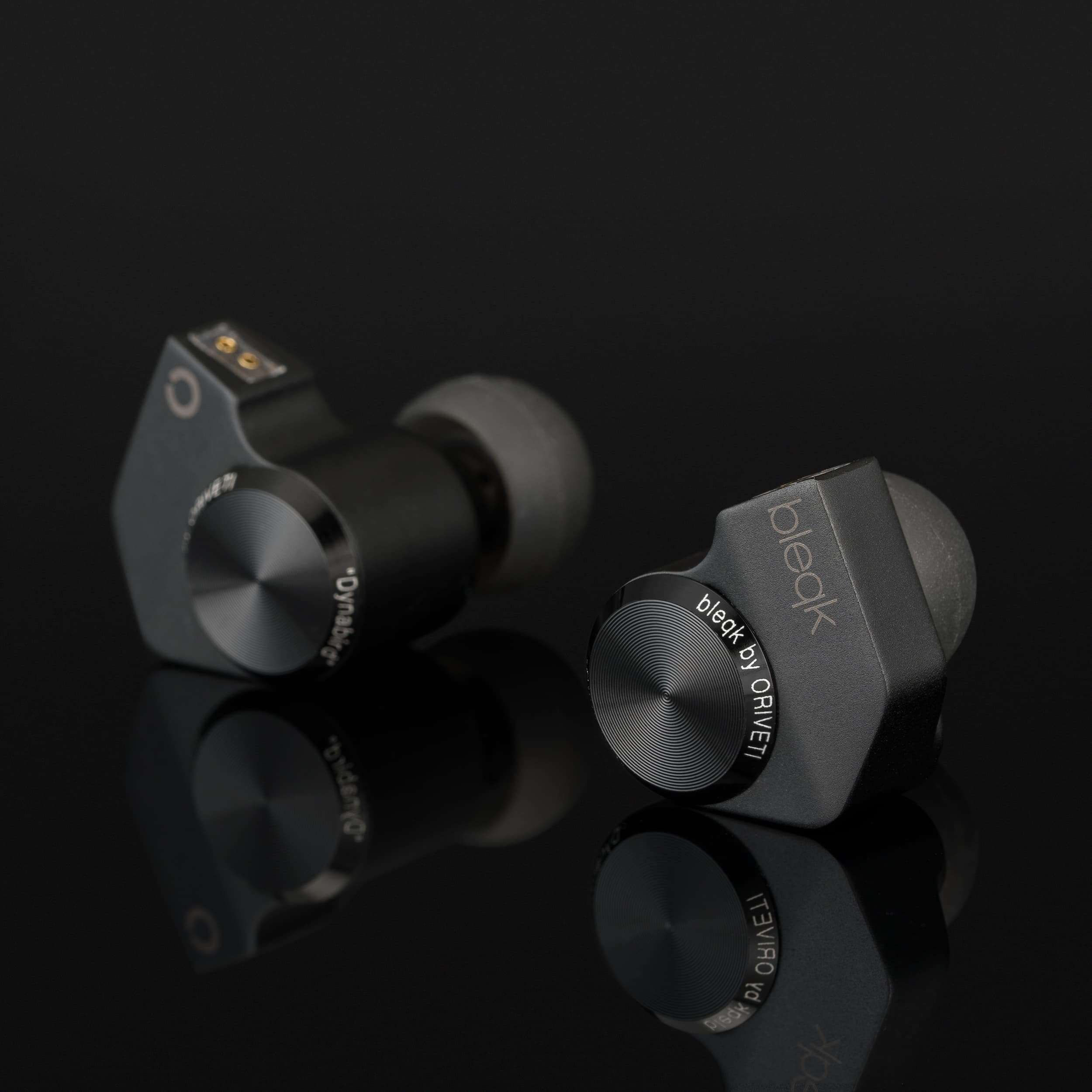 Amazon.co.jp: ORIVETI (オリベティ) bleqk Dynabird 有線 IEM