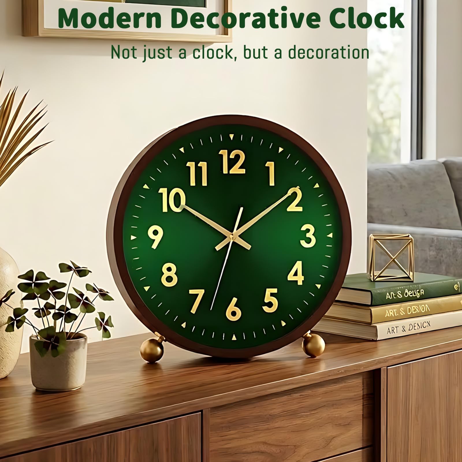 Maxspace Tischuhr aus Holz, 20,3 cm, leise, nicht tickende Schreibtischuhr mit goldfarbenem Kugelsockel, batteriebetriebene analoge Desktop-Uhr für Wohnzimmer, Büro, Schlafzimmer, Dekor (Grün-Gold