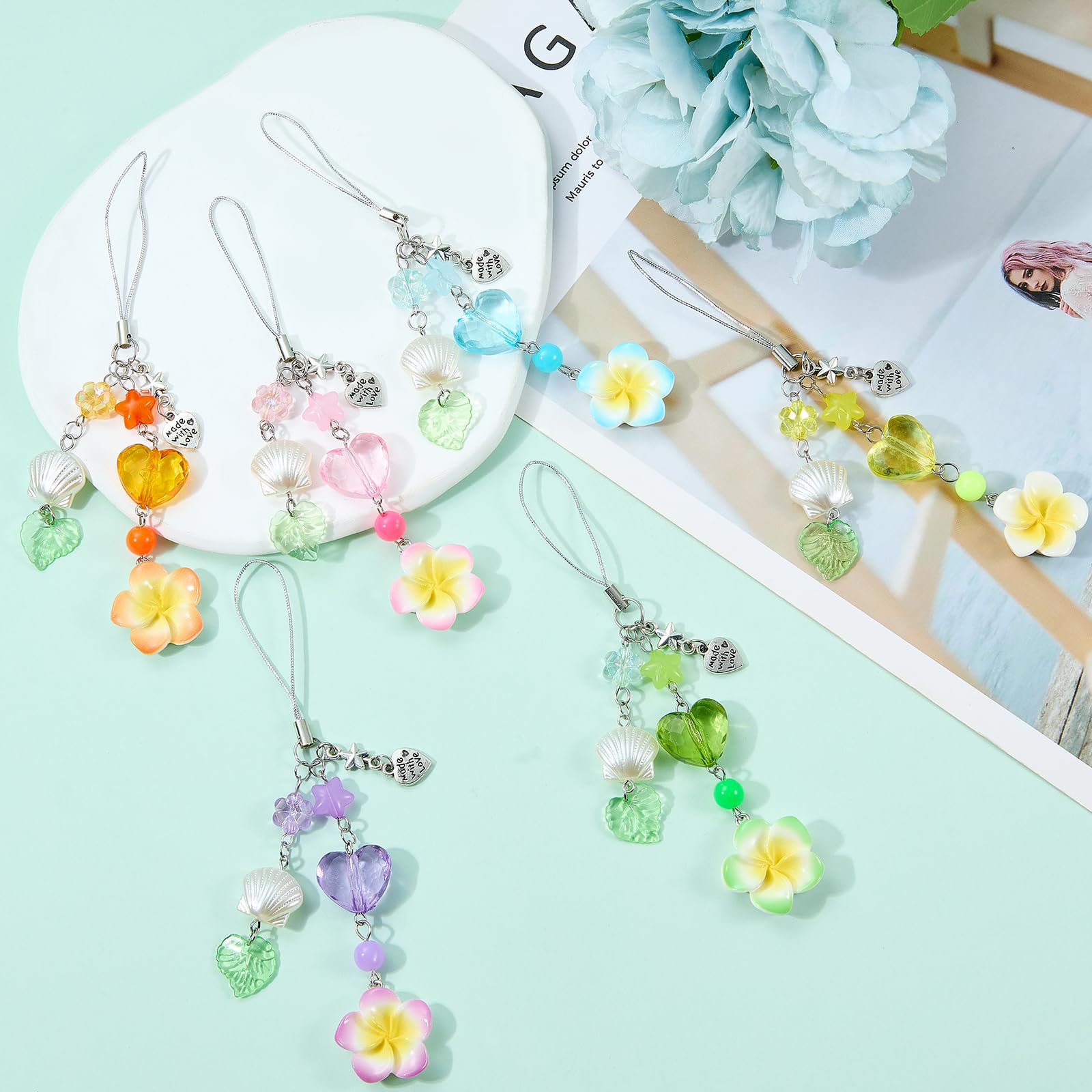 BEEFLYING Pendentif Fleur d'Hibiscus Y2K Charmes Doré en Forme de Cœur pour Téléphone Portable