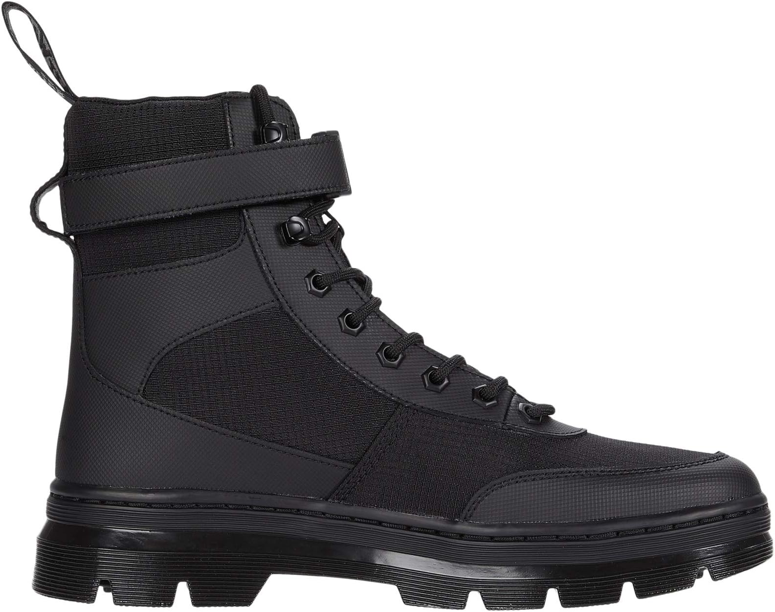 [ドクターマーチン] レースアップブーツ 【国内正規品】TRACT COMBS TECH 8ホール