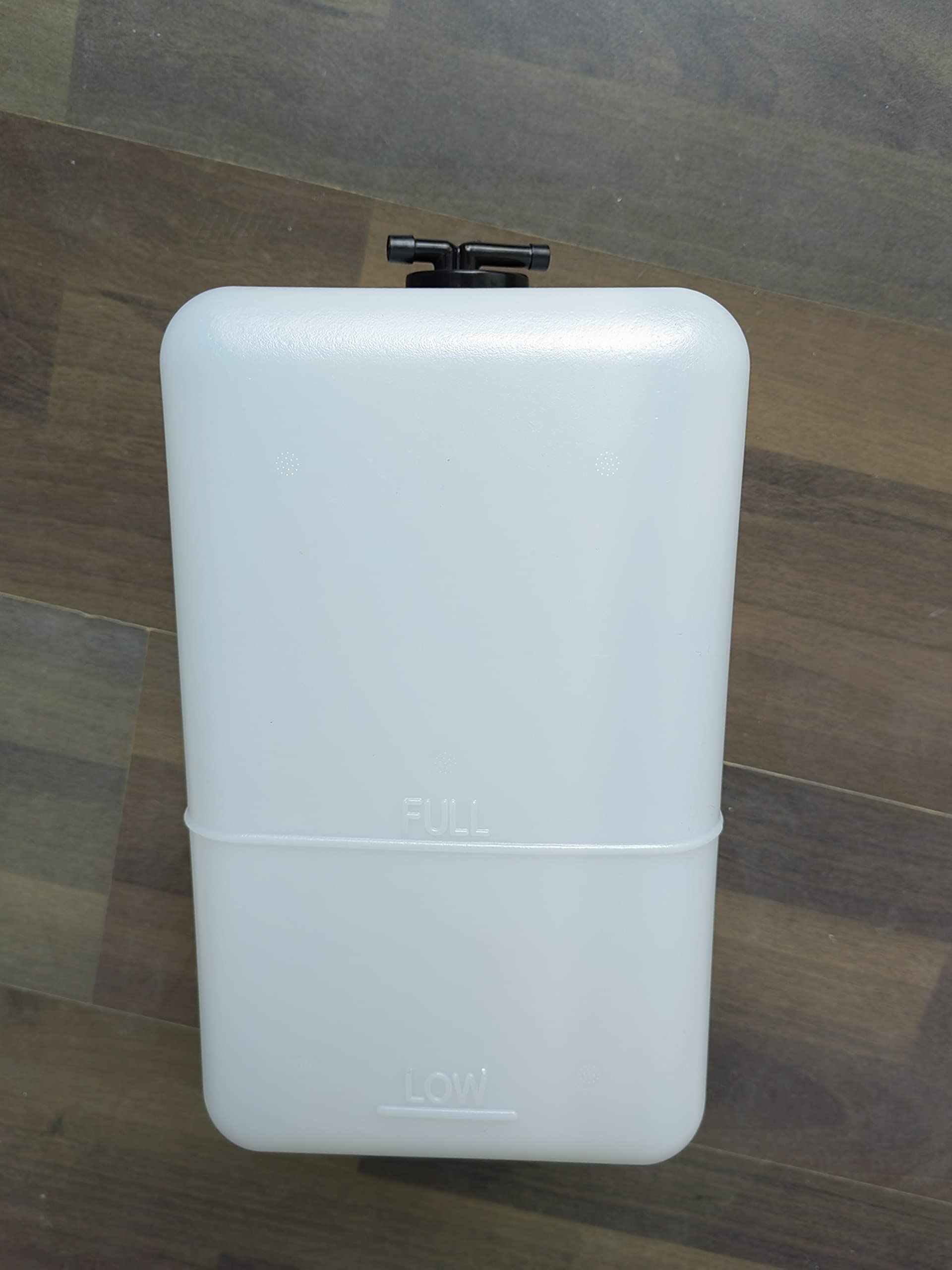Water Tank For Kobelco SK350-8 SK360-8 SK485-8 SK330 SK330LC SK400 SK400LC SK300-2 SK300LC-2 SK330LC-6E