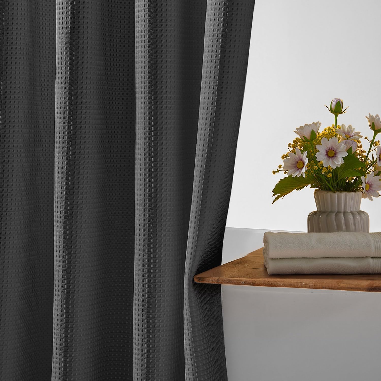River Dream Rideau de Douche à Tissage gaufré avec Doublure à Clipser – 180 x 188 cm (l x H), de qualité hôtelière, Rideau de Bain Semblable au Spa, Gris Graphite