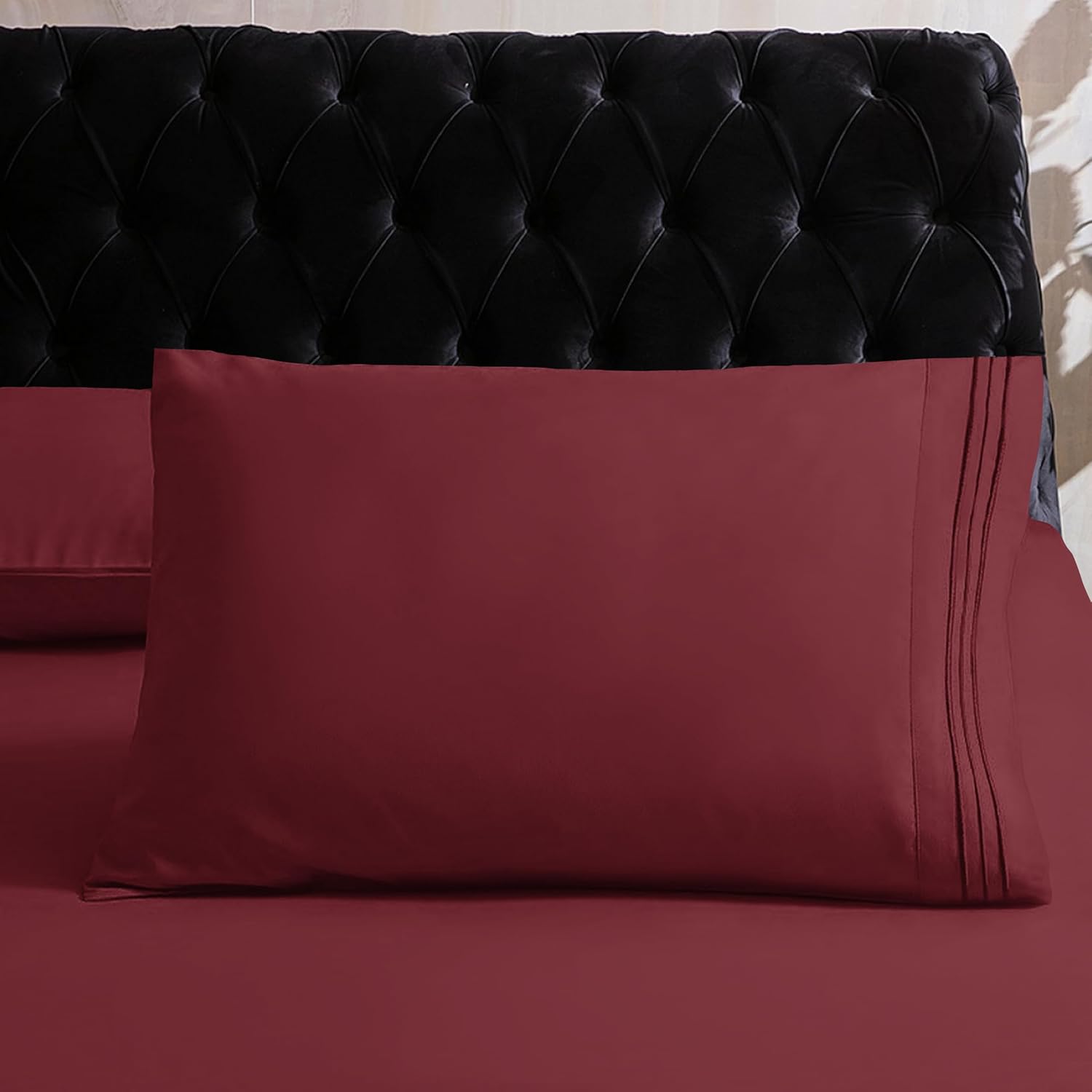 Mocassi Queen Sheet Set - Luxury Hotel 1800 Premier Bedding Sheets & Pillowcases - Ultra Soft Breathable & Cooling Bed Sheets - Deep Pocket - Wrinkle Resistant - 6 Piece Set - Queen, Burgundy