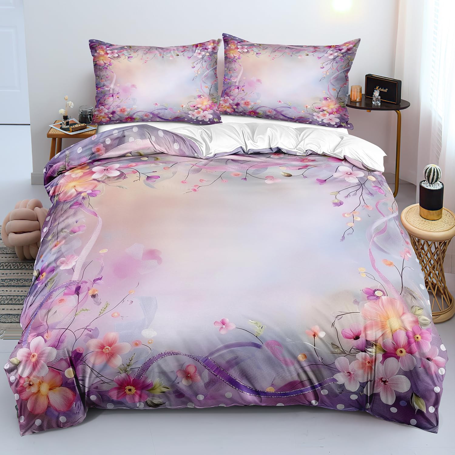 Housse de couette fleurie lilas pour transformer la chambre d'enfant en jardin botanique