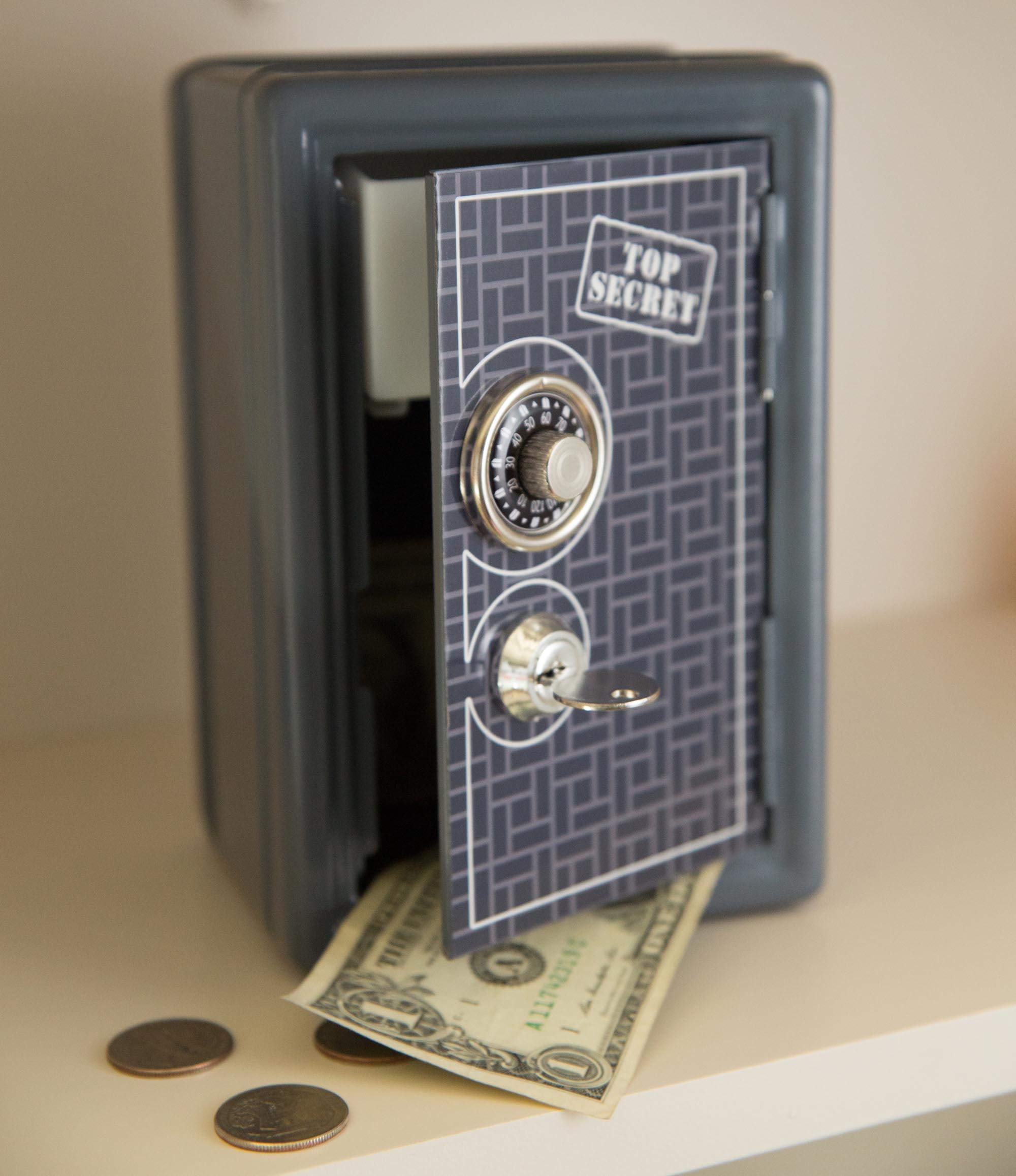 Amazon.com : Fat Brain Toys Top Secret Safe & Bank - Lockable Coin