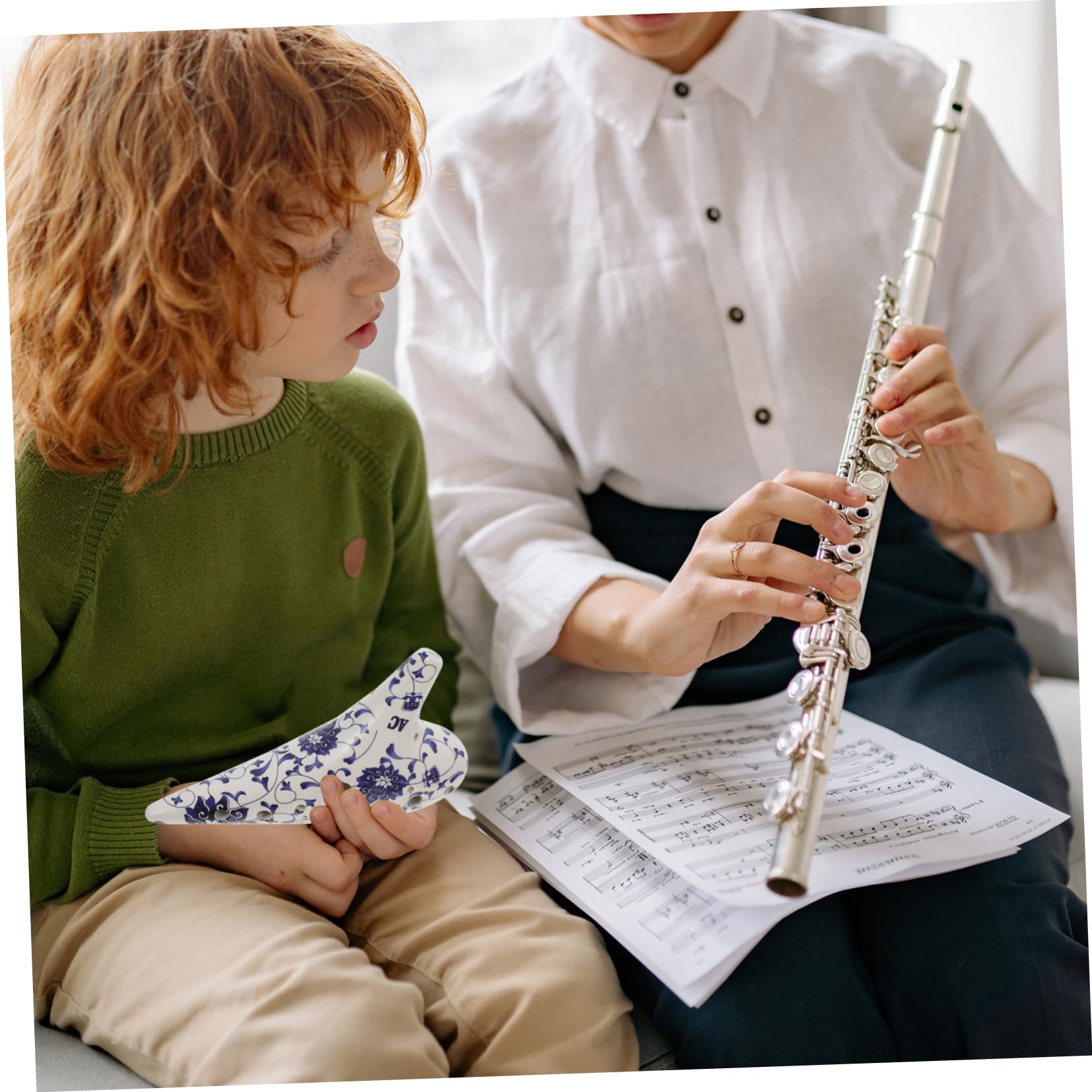 SUPVOX Flauta De Porcelana Pintada Mano Ocarina Para Principiantes Instrumento De Viento Para Tocar Casa Ocarina De Modelado De Bayas