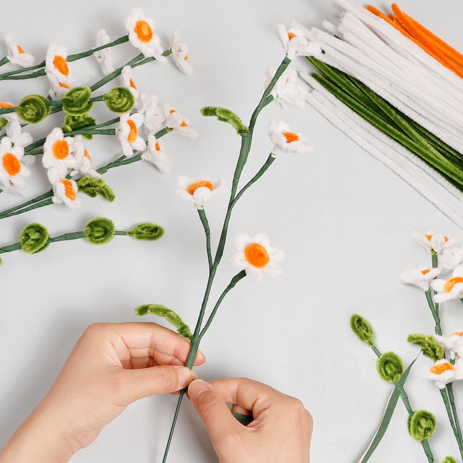 Daisy - Detergente per pipa per bouquet, 300 pezzi, per fai da te, filo di ciniglia, pulitore per pipe, con nastro e bastoncini per fiori, per progetti artigianali (verde, oro, bianco