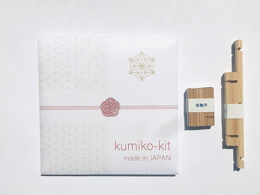 Amazon.co.jp: Kumiko Kit 大 (桜亀甲柄) 組子 細工 伝統 技法