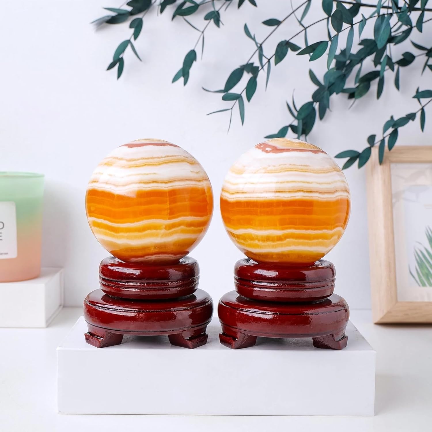 1PC Quartz Sphere Yellow Calcite Crystal Ball Stone Home Decoration with Wooden Base Ornaments (Size : About 6-7cm)