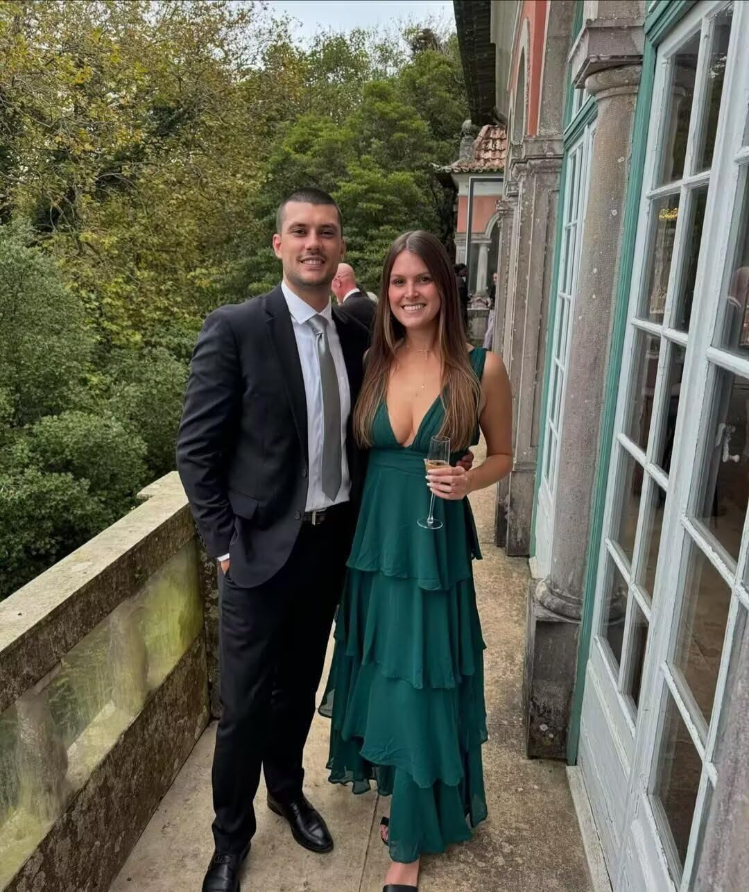 Chiffon A Line Bridesmaid Dresses V Neck Ruffle Tiered Formal Dress Elegant Evening Party Dress ZFF047