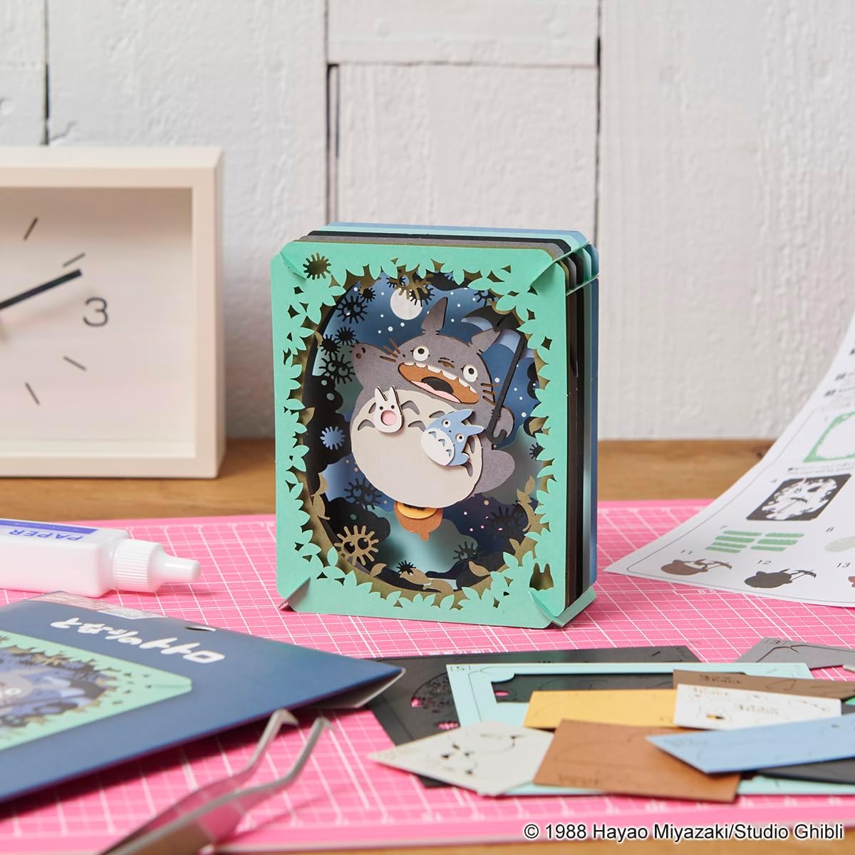 Ensky - My Neighbor Totoro - Totoro Illuminated by The Moon, Paper Theater Craft