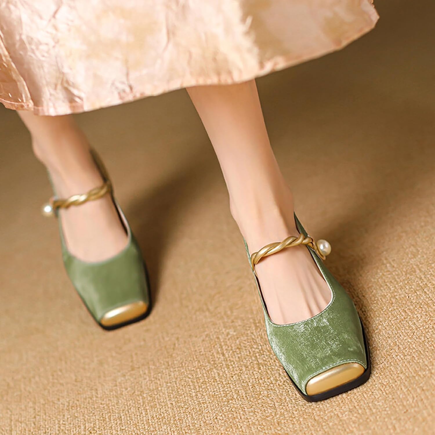 Alyaafifa Ankle Strap Block Heel Sandals for Women Mary Jane Pumps Cute Comfortable Low Heel Closed Toe Dress Shoes Party Event Prom Office Work Wedding Daily