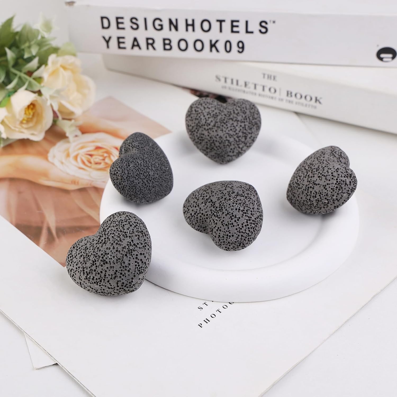 rockcloud Black Lava Rock Stone Heart Shape Pocket Stones Dyed Lava Rocks Aromatherapy Essential Oil Diffuser Set, 1.7 Inches, 5 Pcs