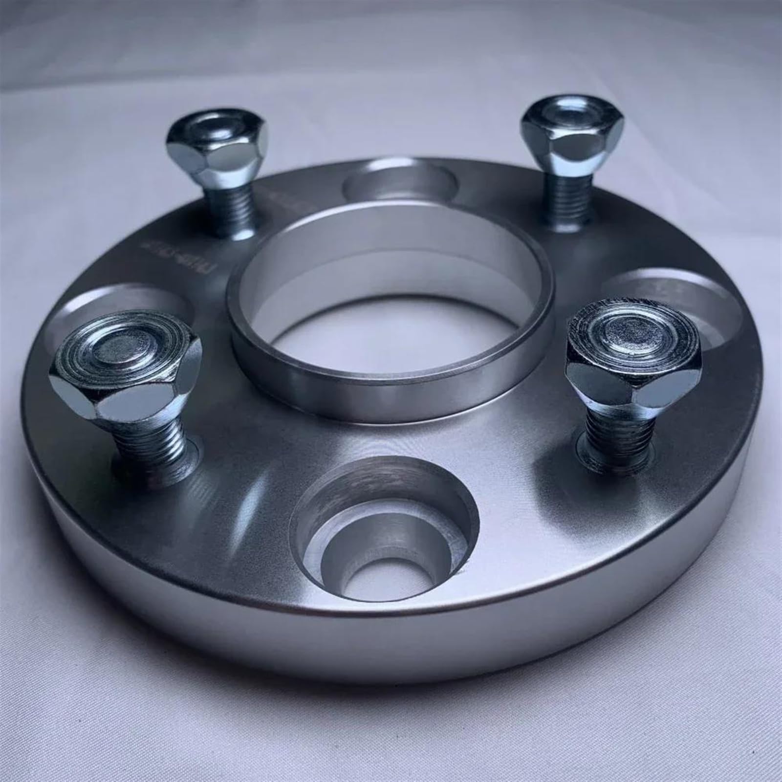 Entretoise roue 4x100 pour corriger le déport et supprimer le frottement d'aile