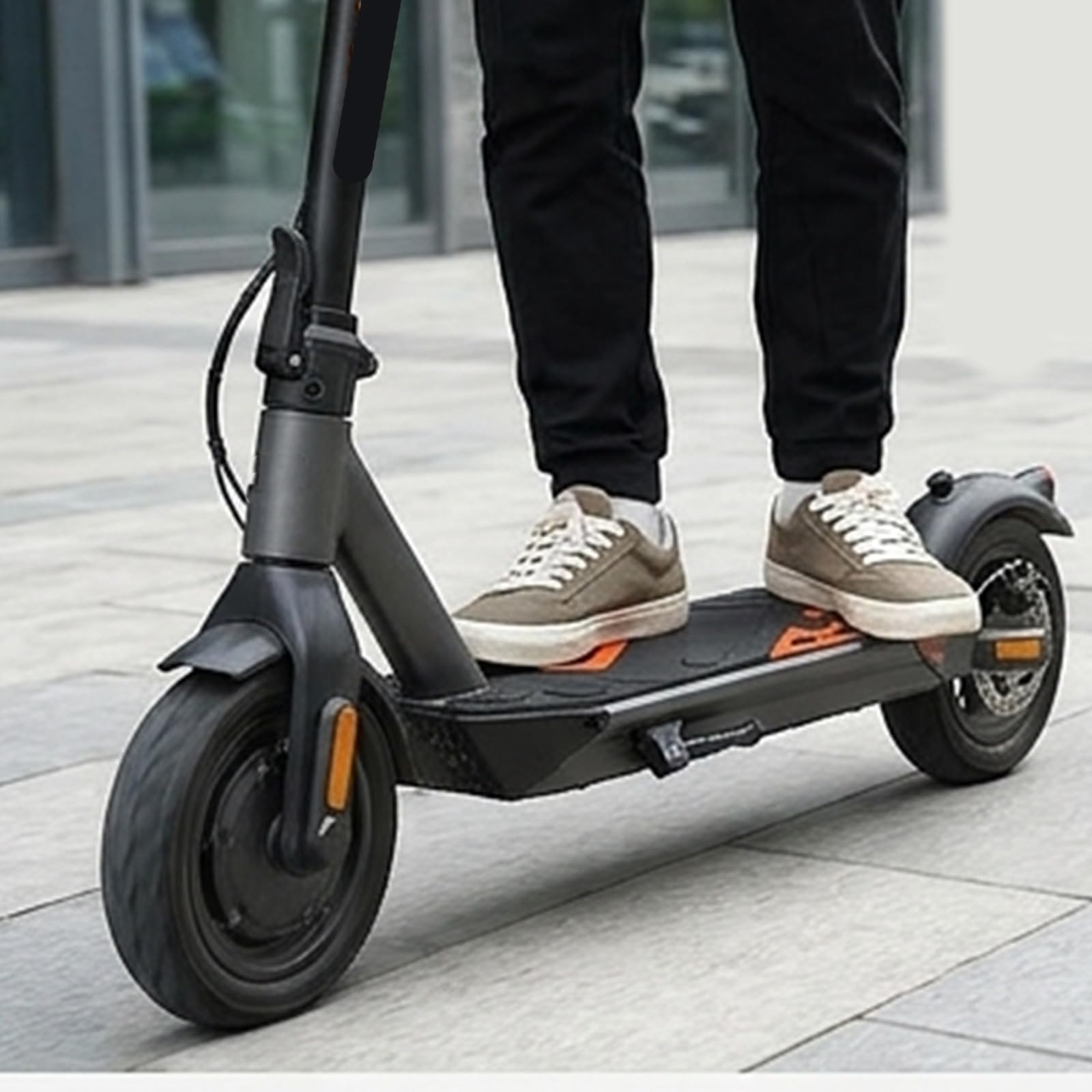 Repose-pieds en silicone épais antidérapant pour trottinette électrique pour améliorer la prise en main