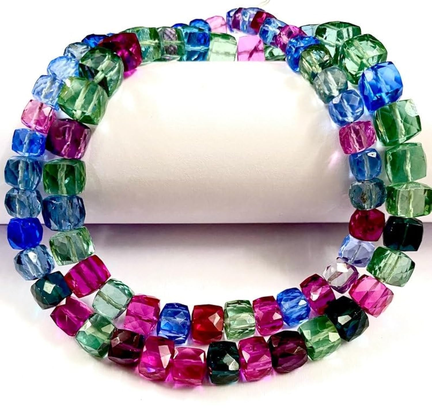 Multi-spinelles naturelles en perles cubiques pour fabriquer des bijoux personnalisés au quotidien