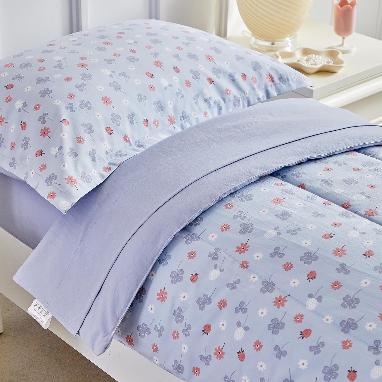 DuShow Toddler Bedding Set for Girls and Boys,4 Piece Bed-in-a-Bag Toddler Comforter Sets,Blue Floral Crib Bedding Sheets Set,Include Quilt Comforter,Flat Sheet,Fitted Sheet,Pillowcase