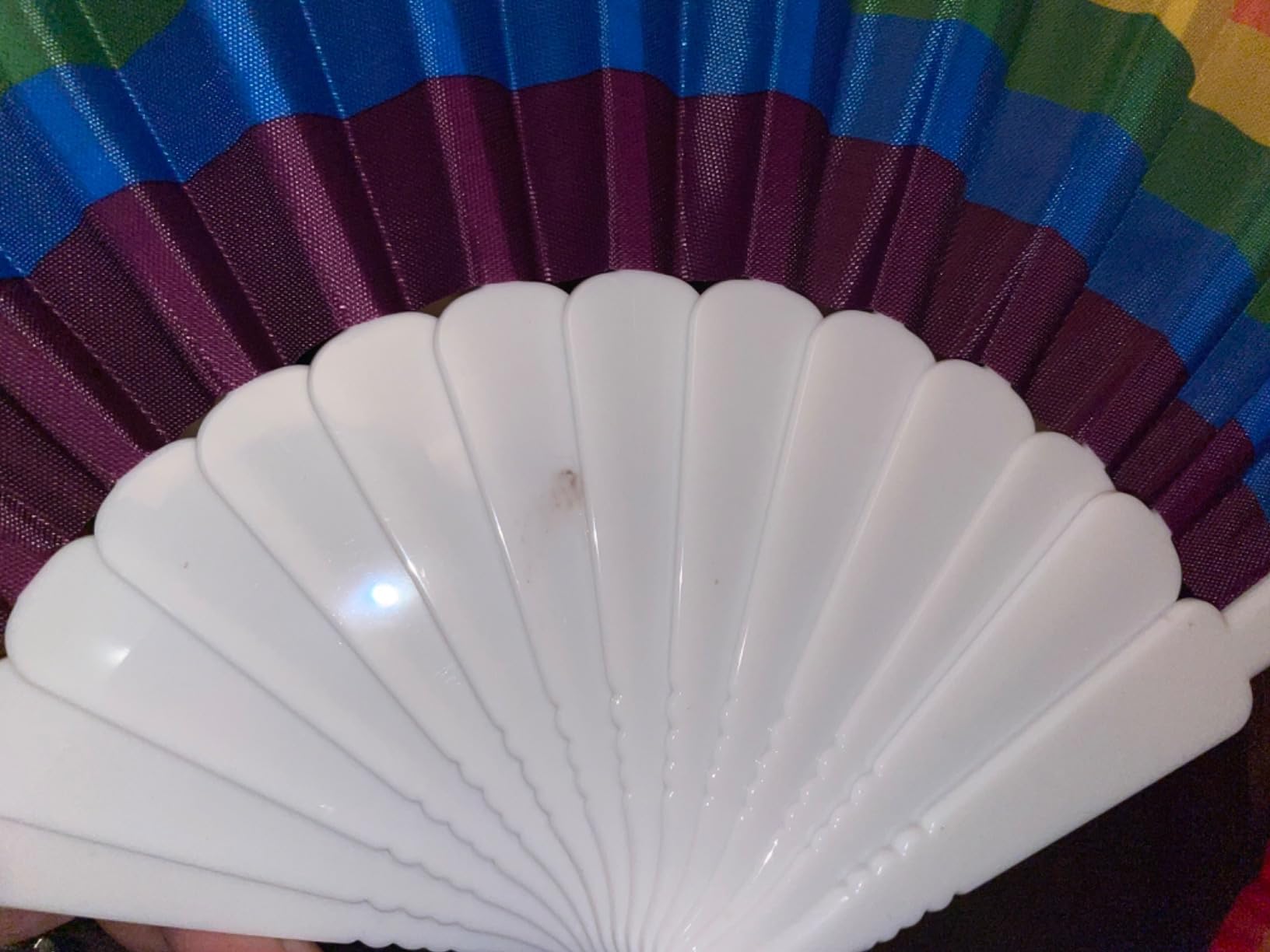 Vibbang 6 Pcs Rainbow Fans, Foldable Gay Pride Fan with 4 Pcs Rainbow ...
